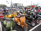 LondonVespa 355 (800x600).jpg