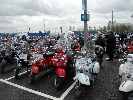 LondonVespa 372 (800x600).jpg