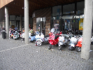 LondonVespa 480 (800x600).jpg