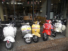 LondonVespa 507 (800x600).jpg